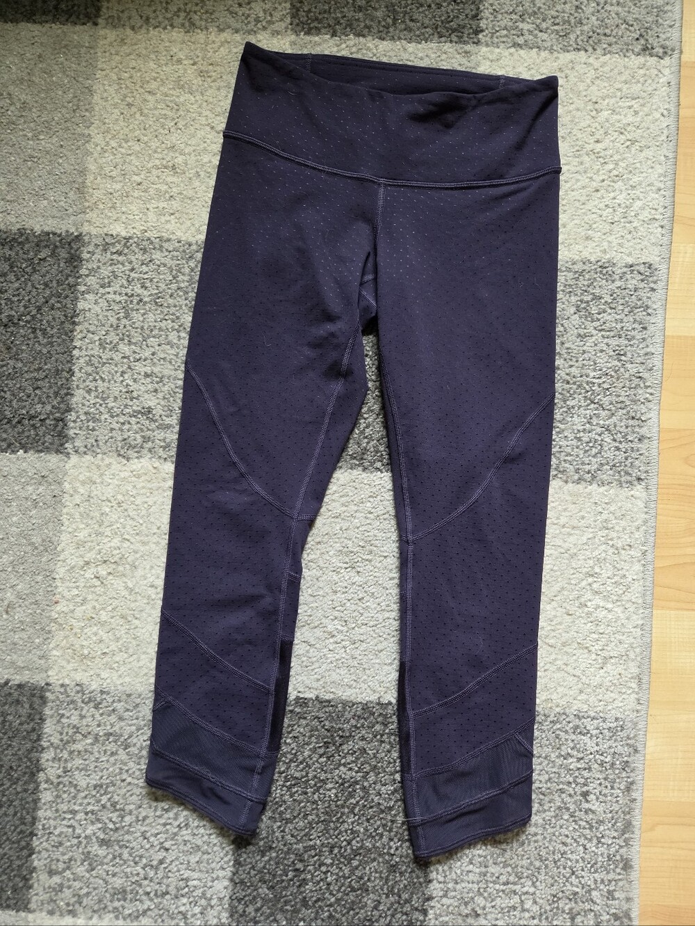 Lululemon Women's Performance Leggings Size 6